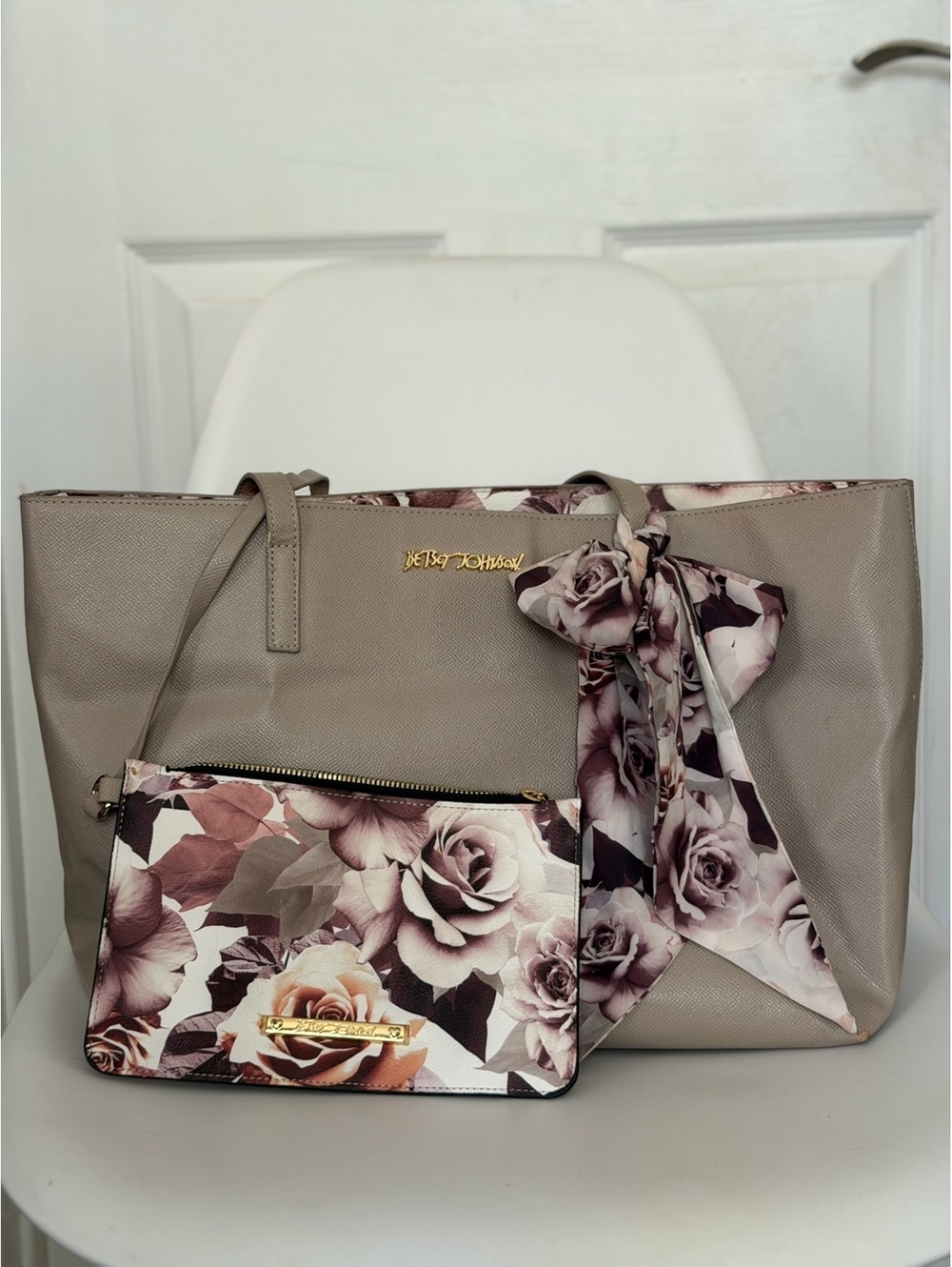 Betsy Johnson Taupe floral scarf tote bag